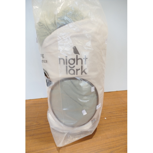 6056 - A Night Lark coverless duvet (516584429-16) *This lot is subject to VAT