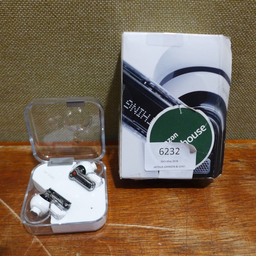Lot 6232      