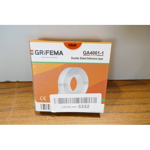 6124 - A box of miscellaneous items to include Uni-Bond moisture absorber tablets, tub of iron sulphate, te... 