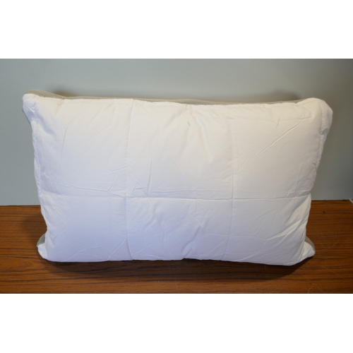 6147 - A Simba Custom Firm pillow