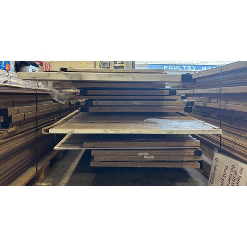 6132 - A quantity of mixed worktops various styles and sizes  (641-3) *This lot is subject to VAT