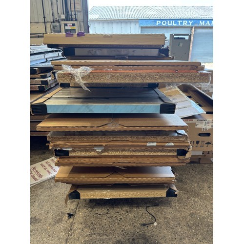 6133 - A quantity of mixed worktops various styles and sizes  (641-4) *This lot is subject to VAT