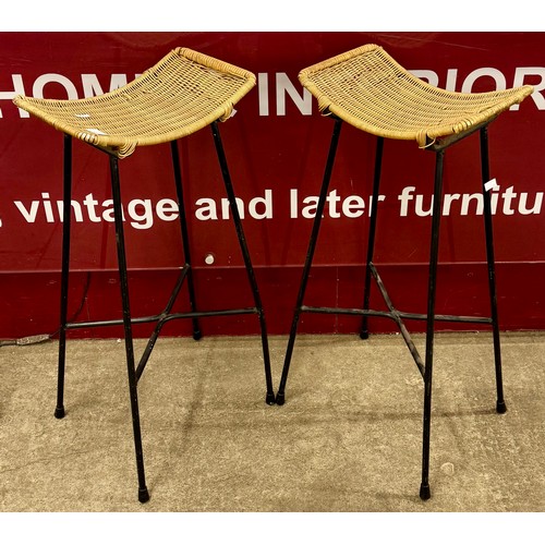 Lot 56        