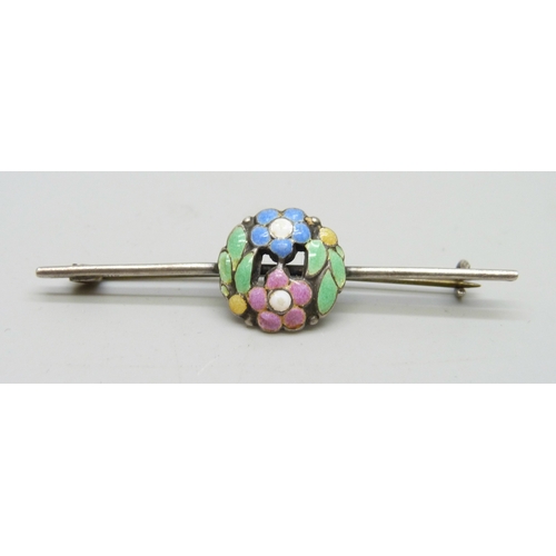 Lot 7041      