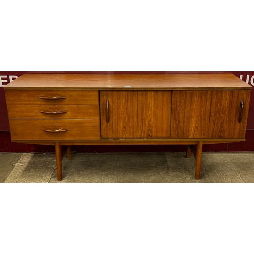 Lot 10        