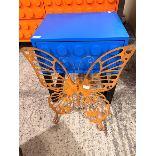 Lot 3027      