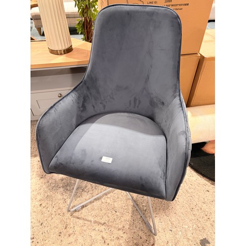 Lot 3118      