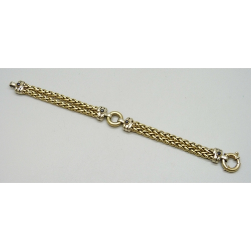 Lot 7004      