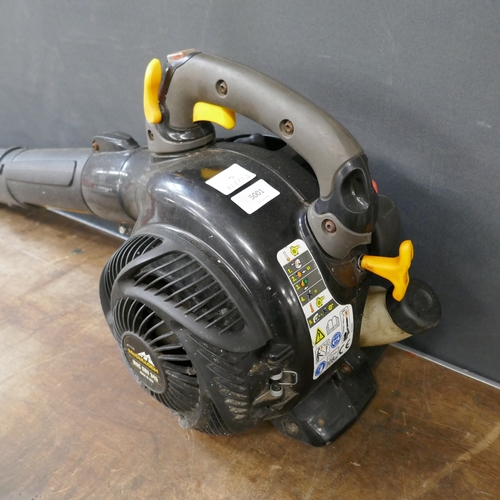 5001 - A McCulloch 438 petrol chainsaw (16