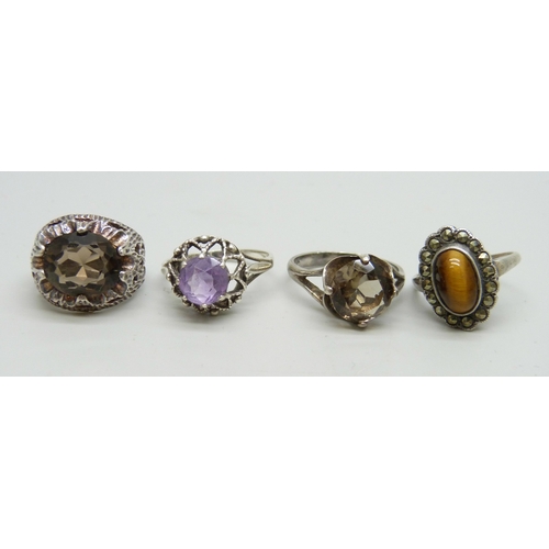 Lot 7033      