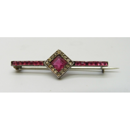 Lot 7053      