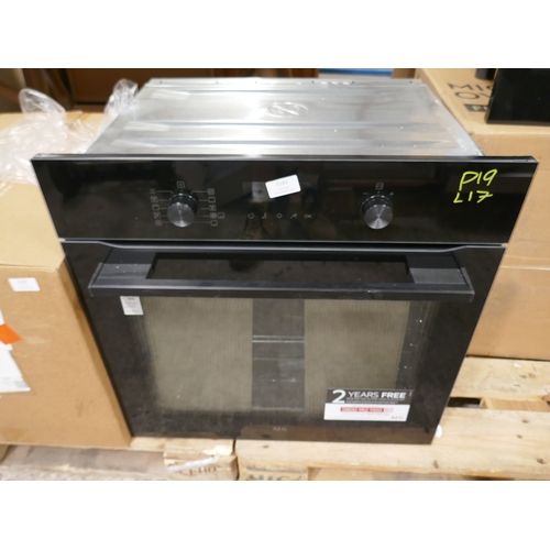 Lot 3182      