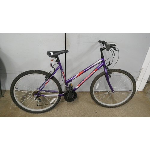 Lot 5032G     
