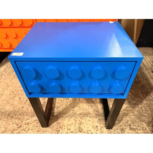 Lot 3023      