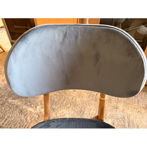 3031 - An opulence steel Bari dining chair (CFL-318-67)