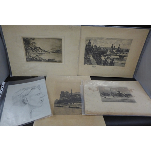Lot 2082      