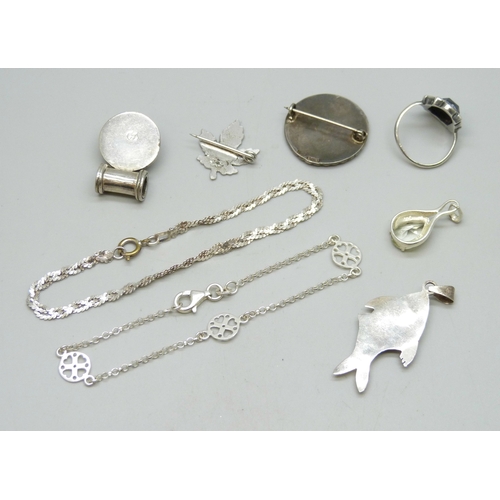 7035 - A collection of silver jewellery including a Scottish silver brooch, 23g, and a plated bracelet