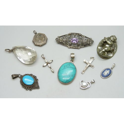 Lot 7037      