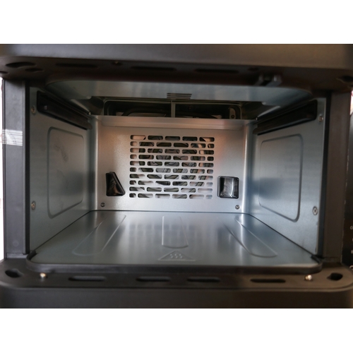 6006 - A Progress dual-tier air-fryer *This lot is subject to VAT