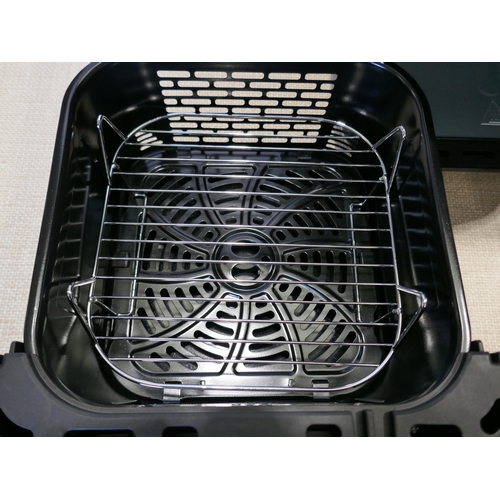 6006 - A Progress dual-tier air-fryer *This lot is subject to VAT