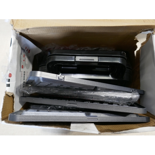 6019 - Three Breville toastie makers (388-487-489) *This lot is subject to VAT