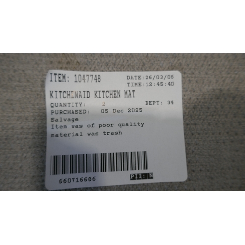 6031 - Two Kitchenaid kitchen mats  (388-233,234) *This lot is subject to VAT