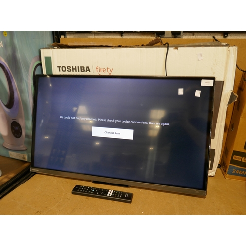 6057 - A Toshiba television 32
