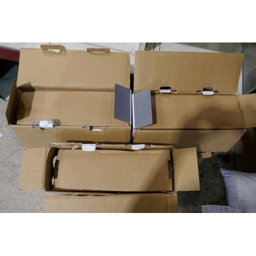 6065 - Three Nutmeg oil filled radiators *This lot is subject to VAT
