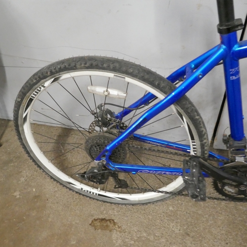 5039H - A Carrera Vulcan off-road Technical Innovation front suspension hardtail, aluminium framed mountain ... 