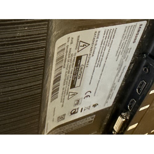 6061 - Three Samsung colour display units (This lot is unchecked) *This lot is subject to VAT