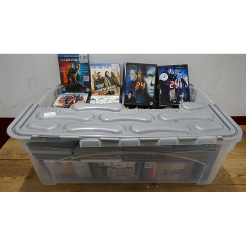 5010 - A large quantity of assorted DVDs and Blu-Rays including Miami Vice, Justice League, Blade Runner 20... 