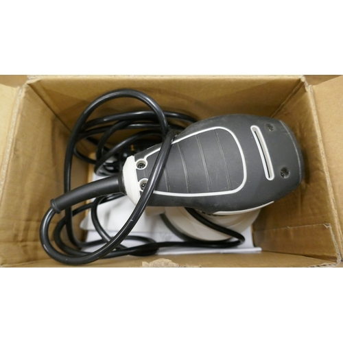 5017 - A boxed Mac Allister MR05300, 300W random orbital sander and a boxed Mac Allister MMS200, 200W multi... 