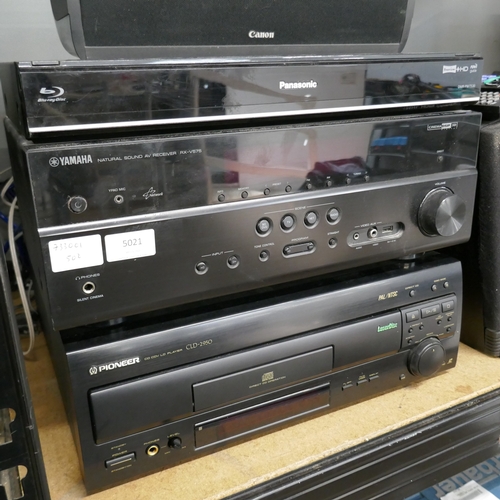 5021 - A quantity of Hi-Fi including a Canon S-C10, a Panasonic DMR-PWT530 Blue-Ray player, a Yamaha RX-V57... 