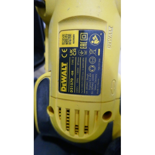 5025 - An Erbauer E-IM4 laser level and a cased DeWalt DWD530, 230V hammer drill  *Returned items (may be m... 