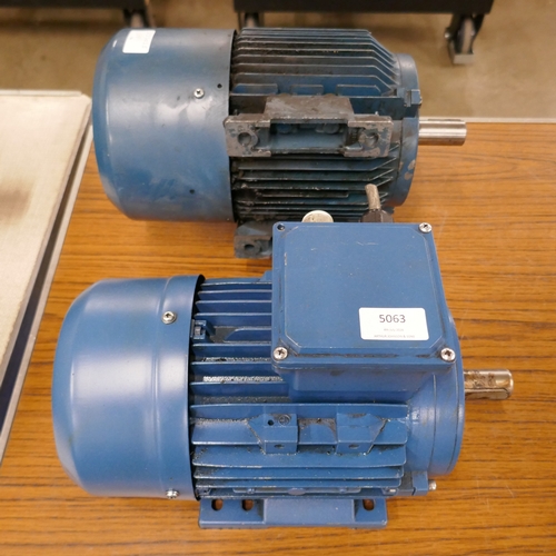 5063 - 2 electric motors - Electro Drivers Ltd and Universal motors  *This lot is subject to VAT