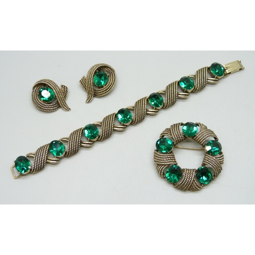 Lot 7048      