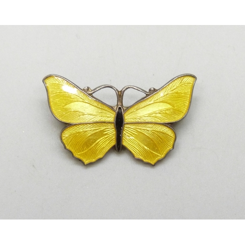 Lot 7017      