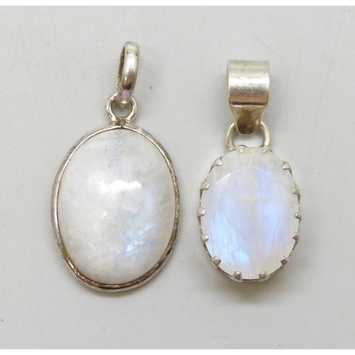 Lot 7065      