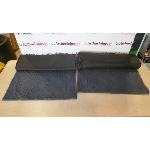 Lot 6053      
