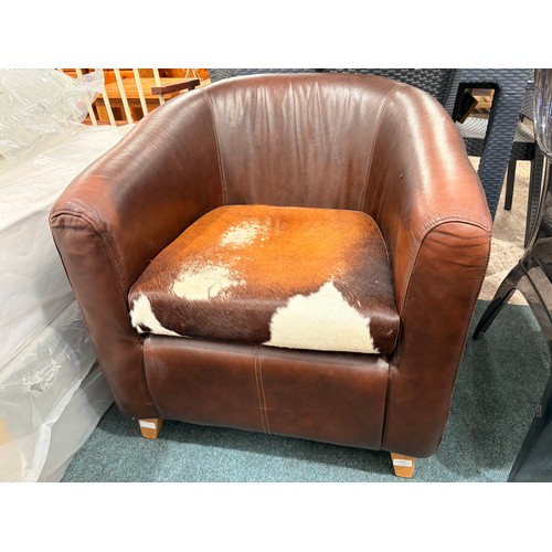 Lot 3105      