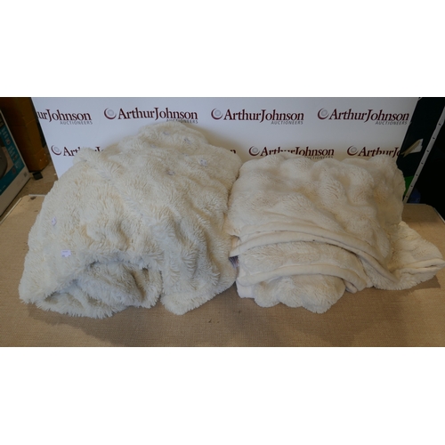 Lot 6024      