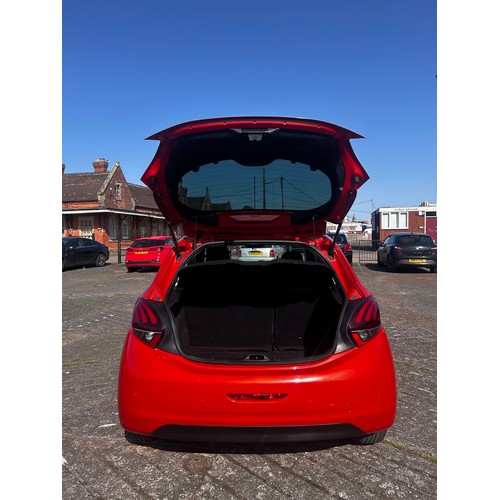 5456 - A 2015 1.2 litre Peugeot 208 Active 3 Door Hatchback MK65 UEM 1200cc MOT until 16.02.27 - 68649 reco... 
