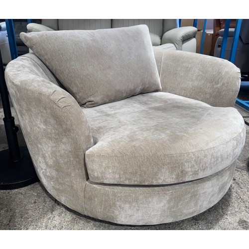Lot 3128      