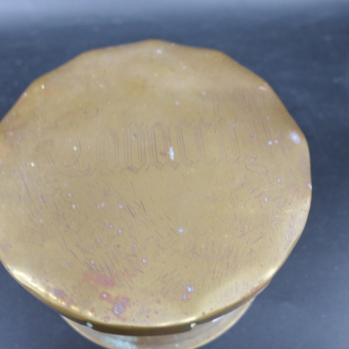 2025 - A WWI trench art tobacco jar with cover, dated 1917, 8.5cm h