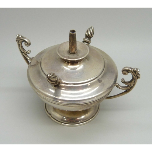 7021 - An Edwardian silver oil burner, Birmingham, 1904, 150g (weighted base), 9.8cm handle to handle