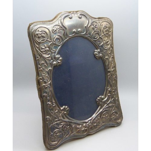 Lot 7005      