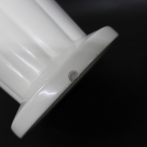 2004 - A pair of Wedgwood Keith Murray vases, 21cm, one with small chip to the side of the base