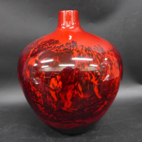 2010 - A Royal Doulton Flambé Woodcut vase, 1616, 21.5cm