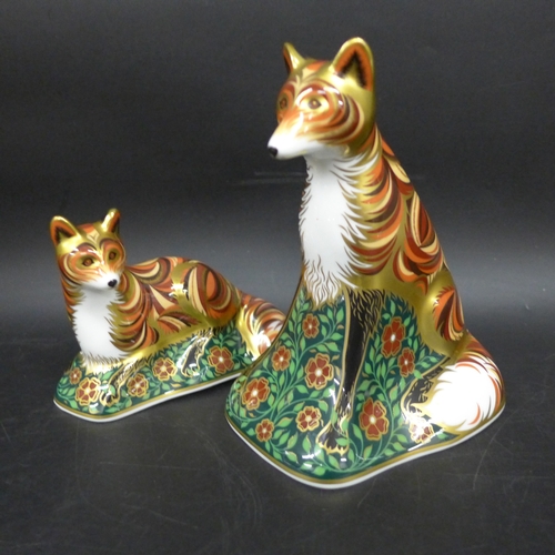 2039 - Two Royal Crown Derby paperweights, Devonian Vixen and Devonian Fox Cub, a signature edition of 1500... 