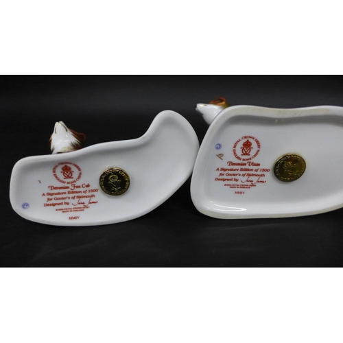 2039 - Two Royal Crown Derby paperweights, Devonian Vixen and Devonian Fox Cub, a signature edition of 1500... 